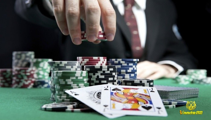 Cách thực hiện Bluff là gì trong Poker cho hiệu quả