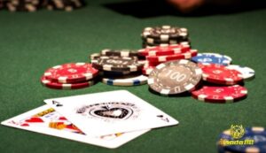 Phân biệt xì tố và Poker: Điểm giống và khác nhau nổi bật